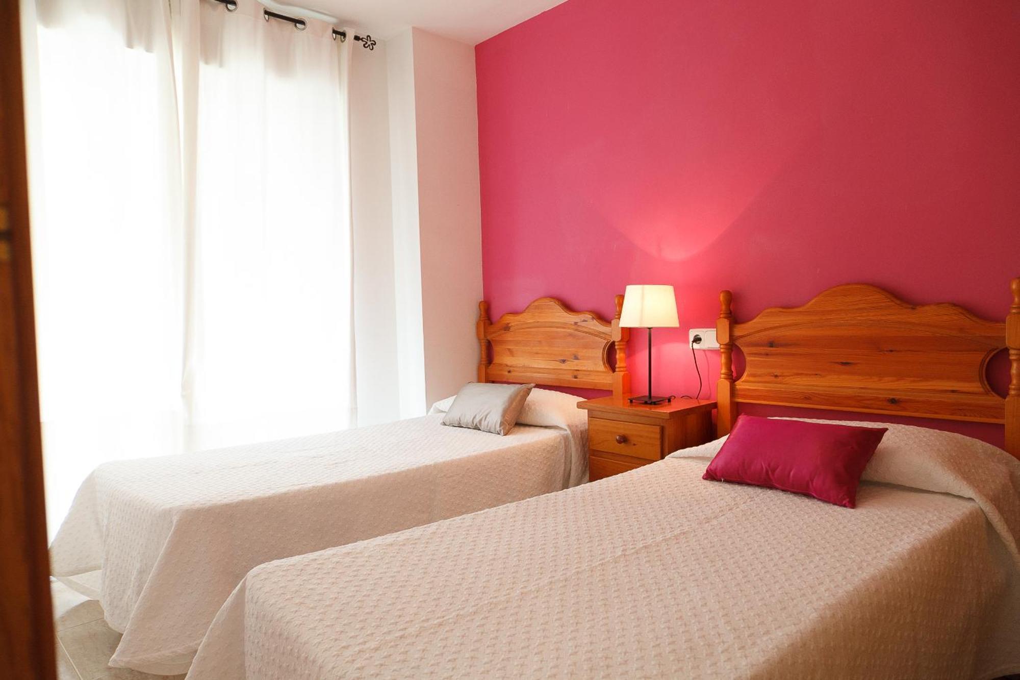 Uhc Larimar Family Complex Apartment Salou Bagian luar foto